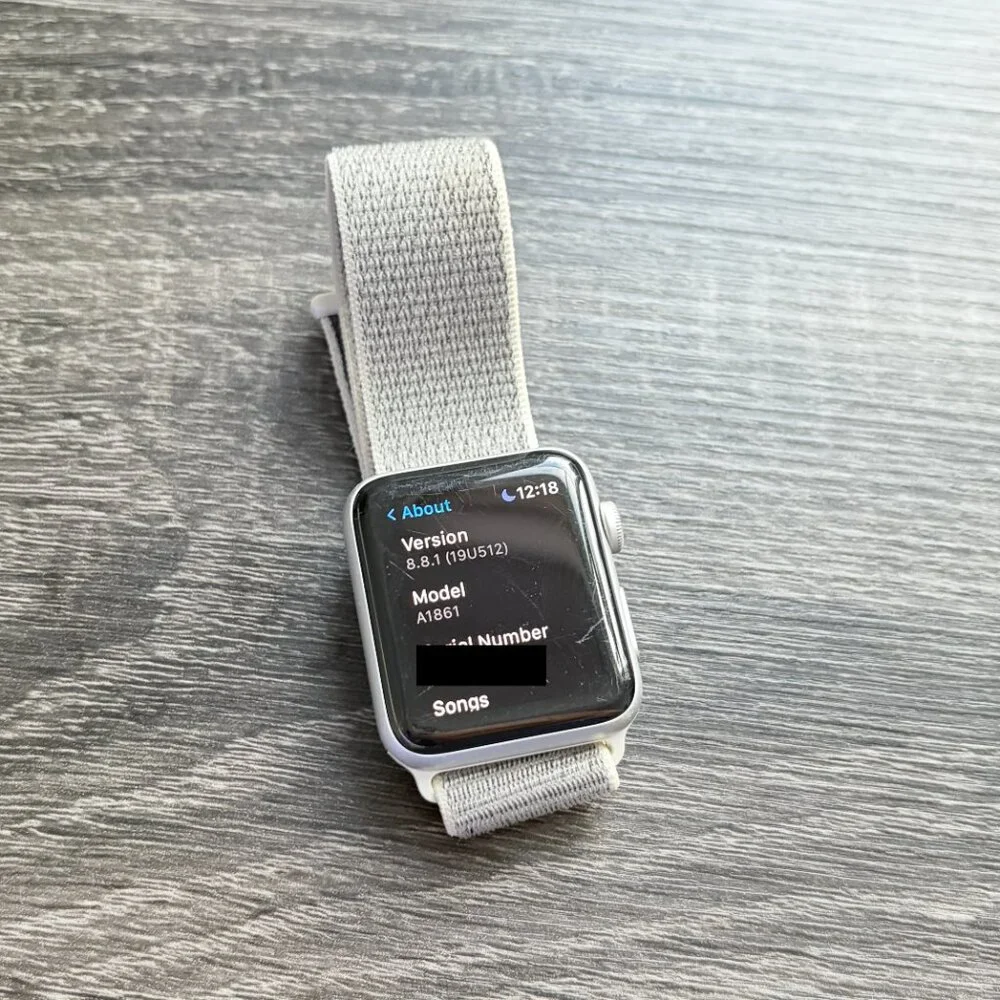 Apple Watch Series 3 – 42mm – Aluminum – Cellular - Fair Condition